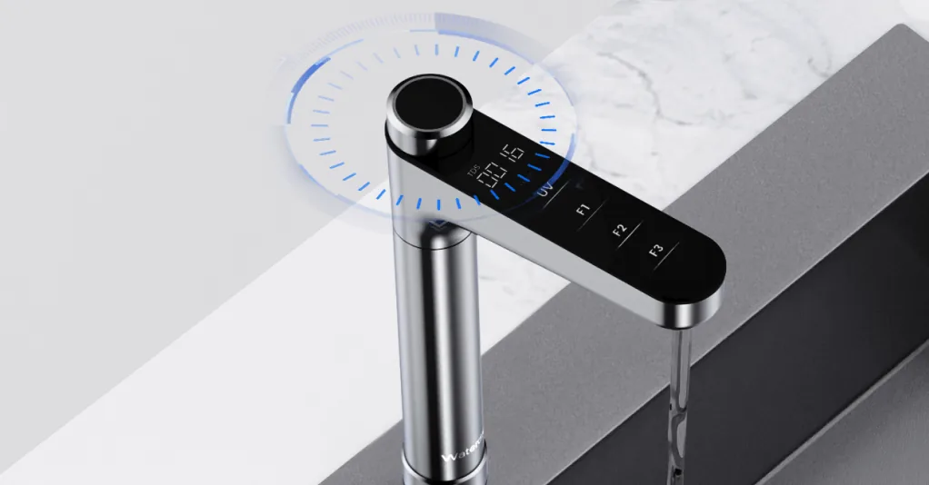 Robinet intelligent du Waterdrop X16 avec affichage du TDS et de l'état des filtres